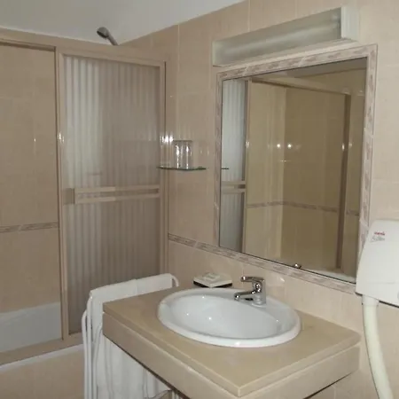 Frentomar 3* Αλμπουφέιρα